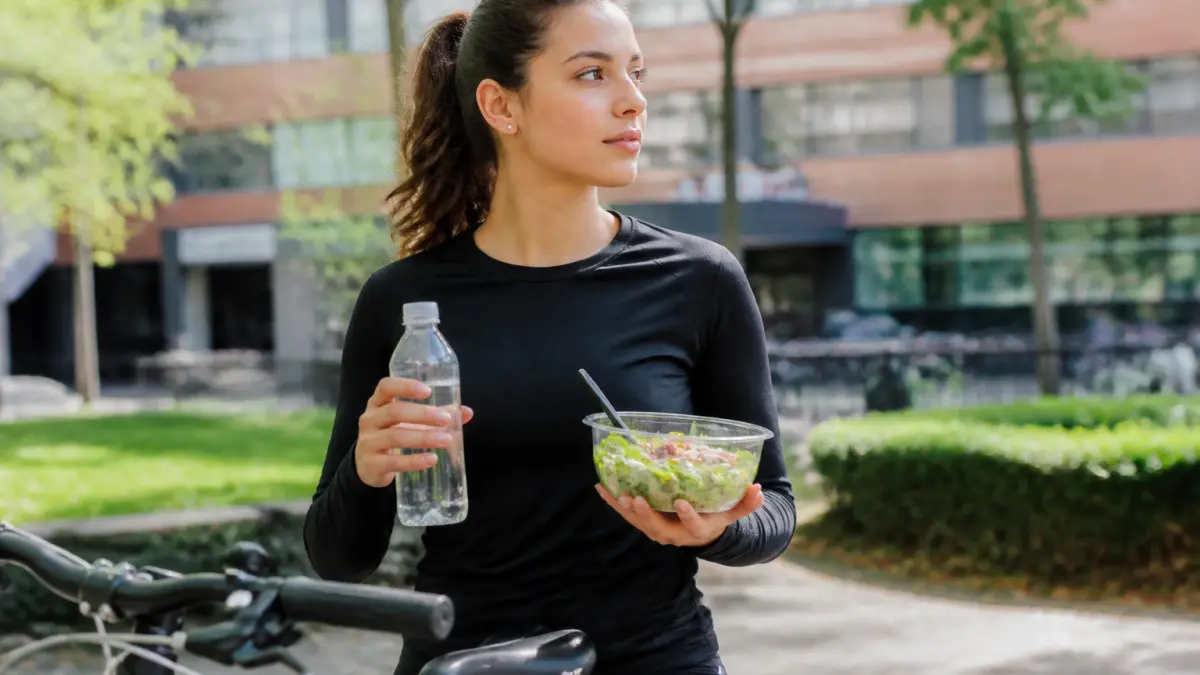 Faire du vélo ne suffit pas à mincir : l'alimentation décide de la perte d'1 kg
